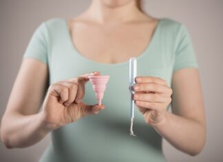 Jak sprawdzić czy tampon jest w pochwie?