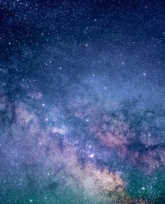 Komu pasuje niebieski tusz do rzęs?