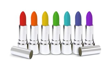 Jaki kolor szminki 2023? Jaki kolor szminki 2023?